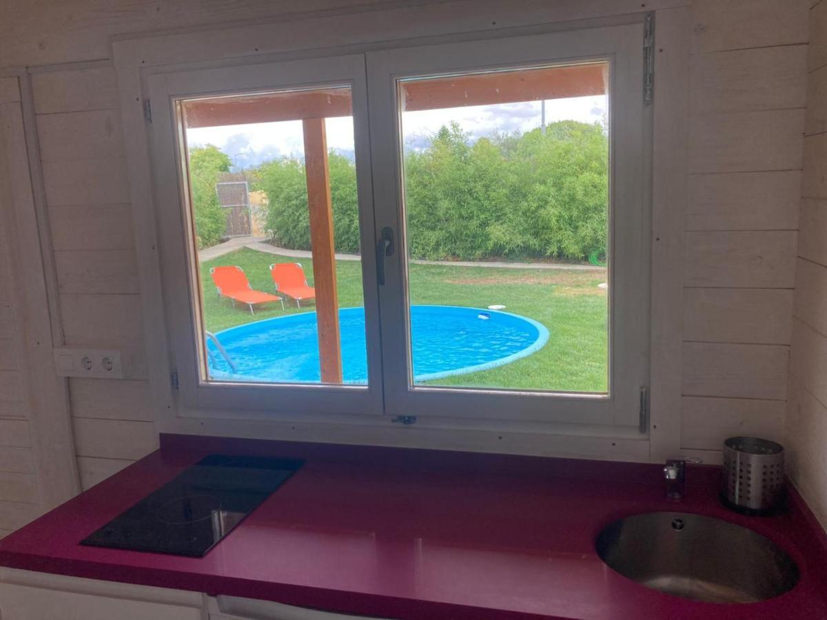 סביליה Hermoso Bungalow De Madera מראה חיצוני תמונה